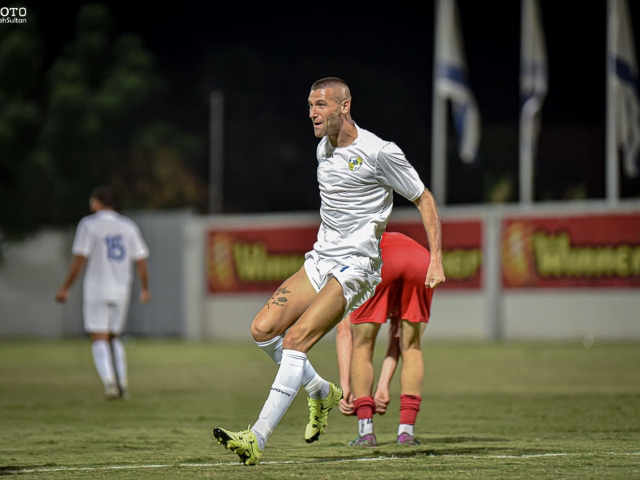 עידו אקסברד (נזיה סולטאן)